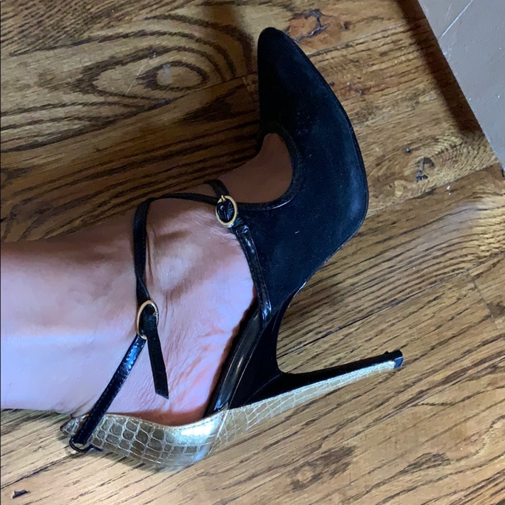 Very unique heels